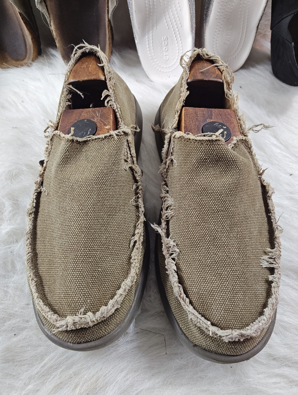 Crocs Santa Cruz Khaki Canvas Slip-On Loafers Comfort Shoes Men's Size 11